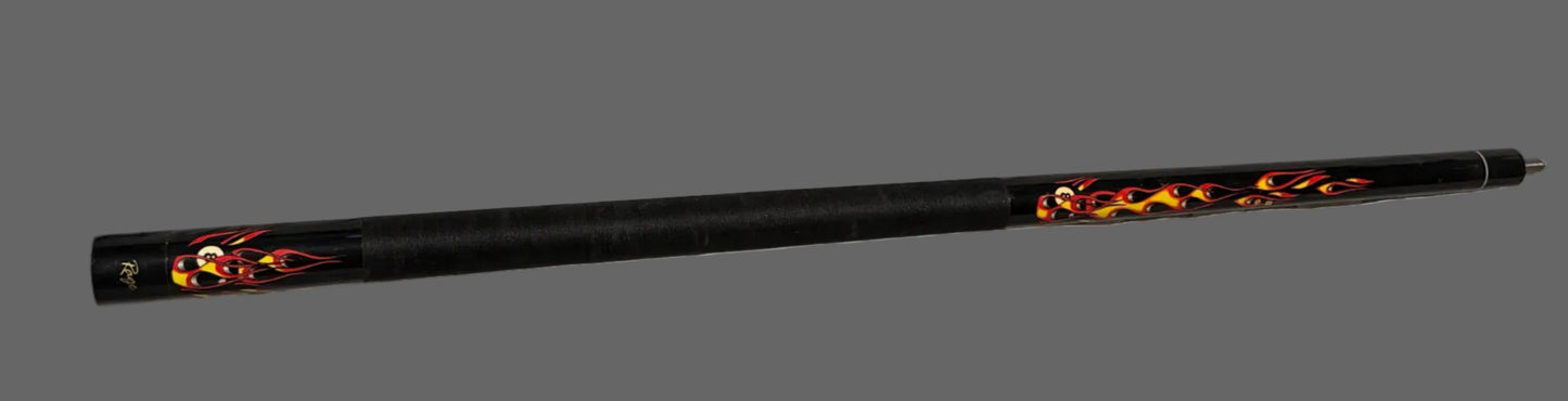 Flame Graphic Pool Cue – Black with Skull Design