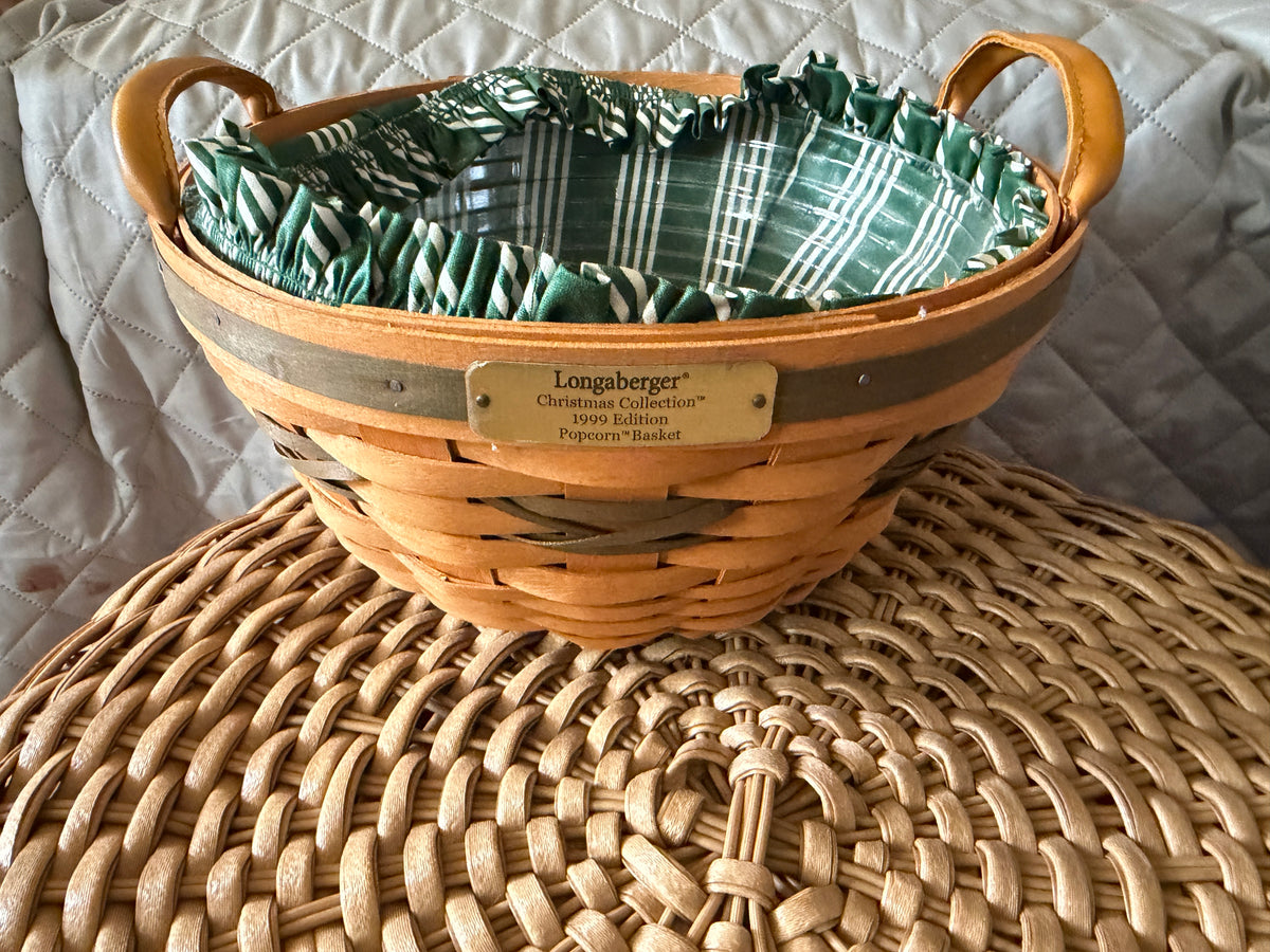 Vintage 1999 Longaberger Christmas Collection Popcorn Basket Combo