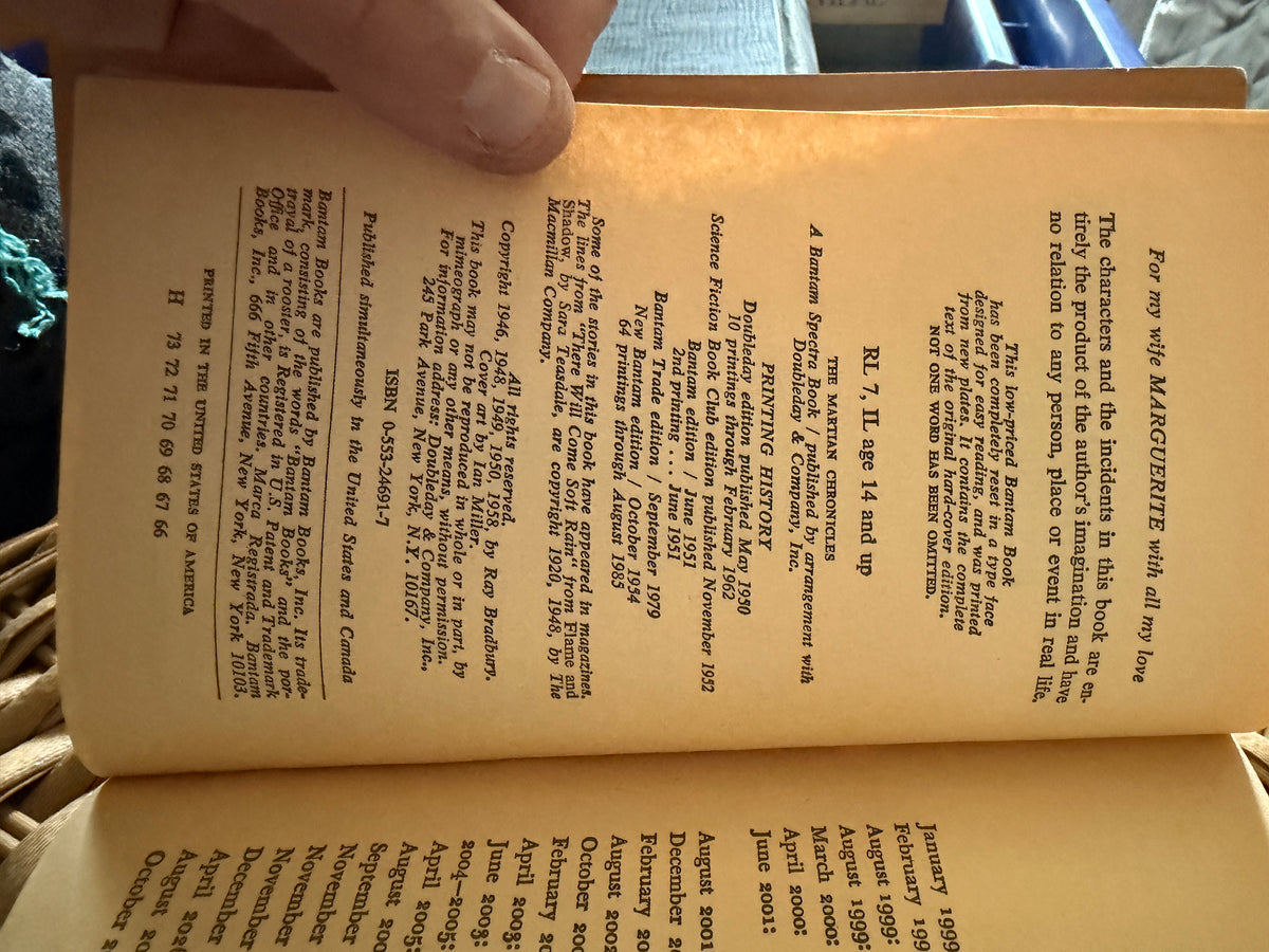 Vintage 1985 Sci-Fi Book: "The Martian Chronicles" by Ray Bradbury (Bantam Spectra)