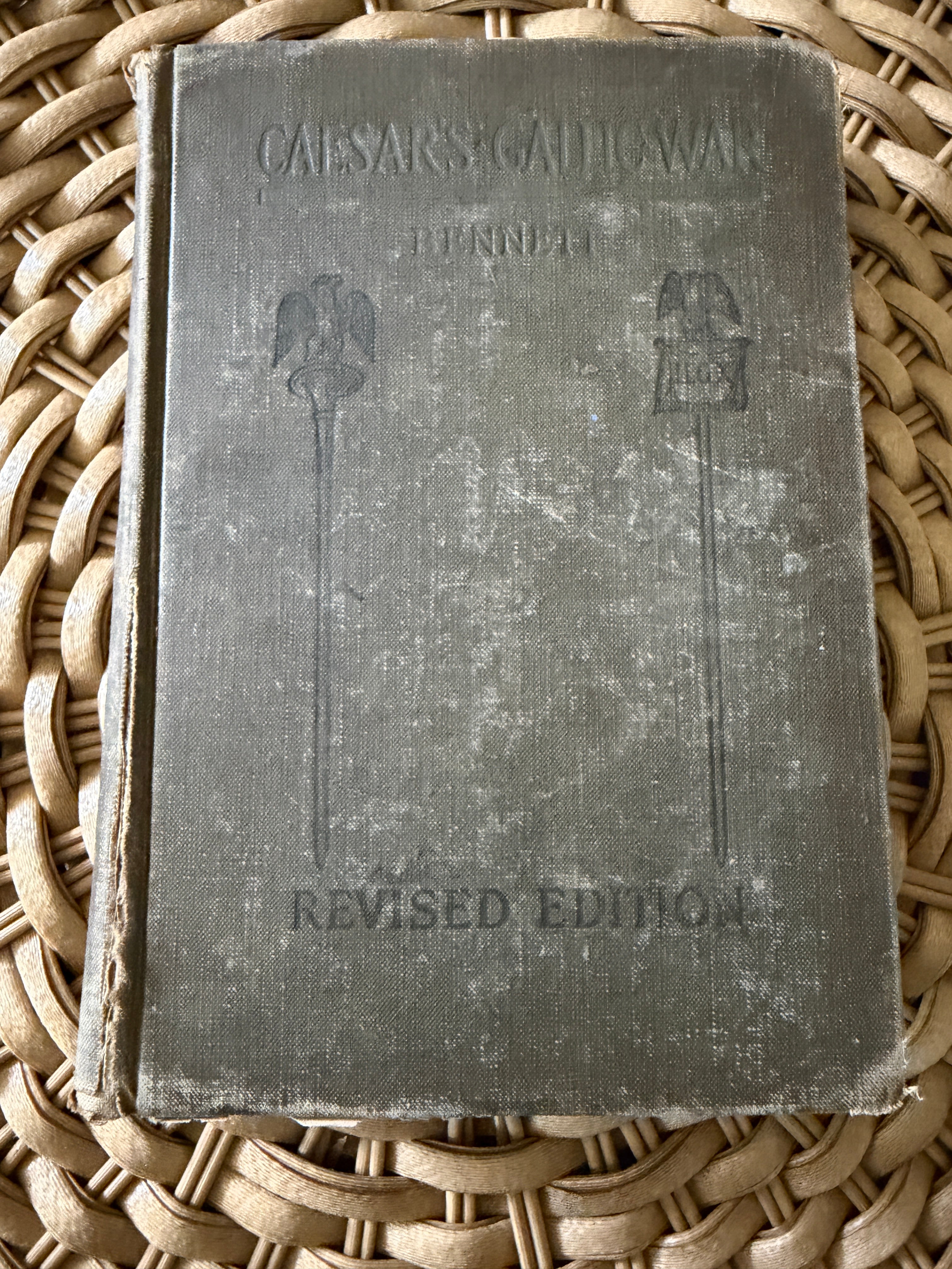 Antique 1920 Latin Textbook: "Caesar's Gallic War" by Charles E.