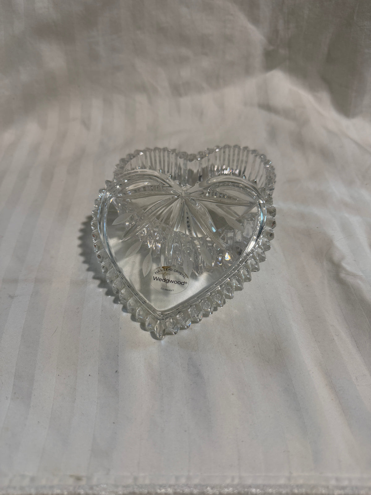 Wedgwood Full Lead Crystal Heart-Shaped Covered Trinket Box – Made in Germany