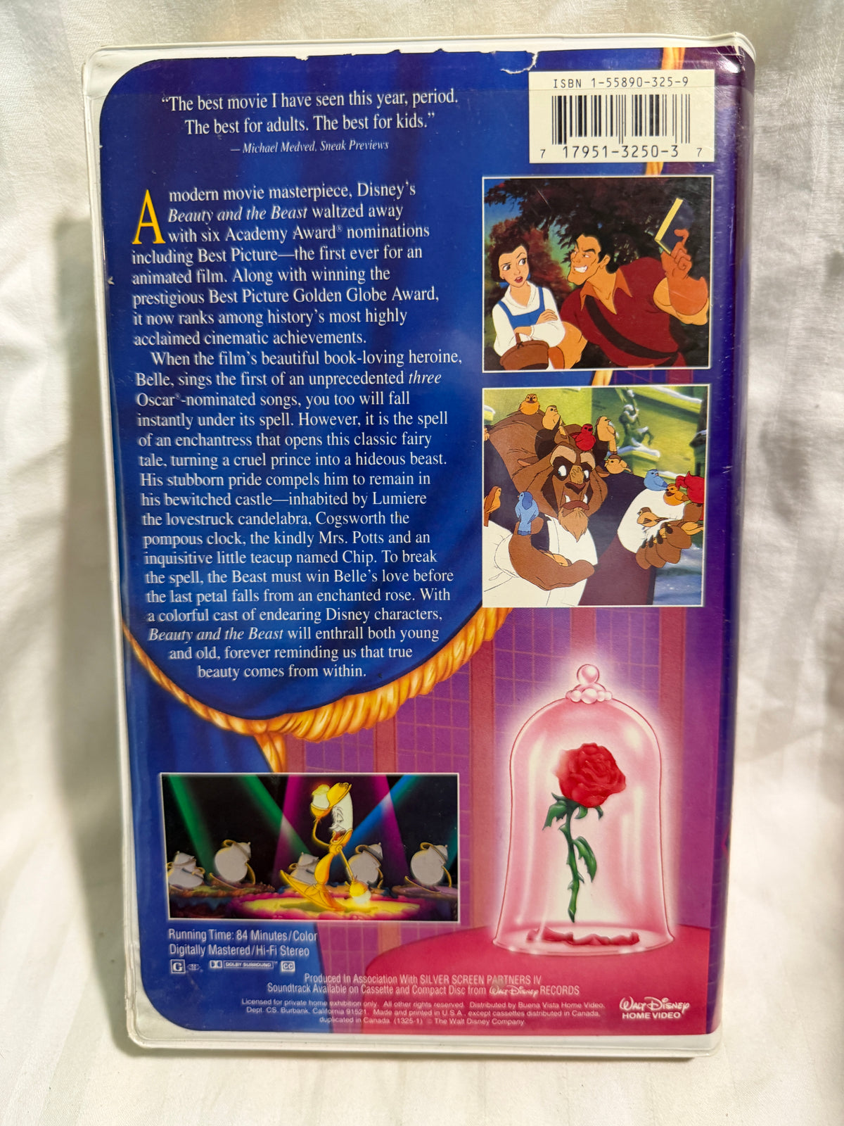 A Walt Disney Classic Beauty and the Beast VHS Tape (Black Diamond Clamshell)