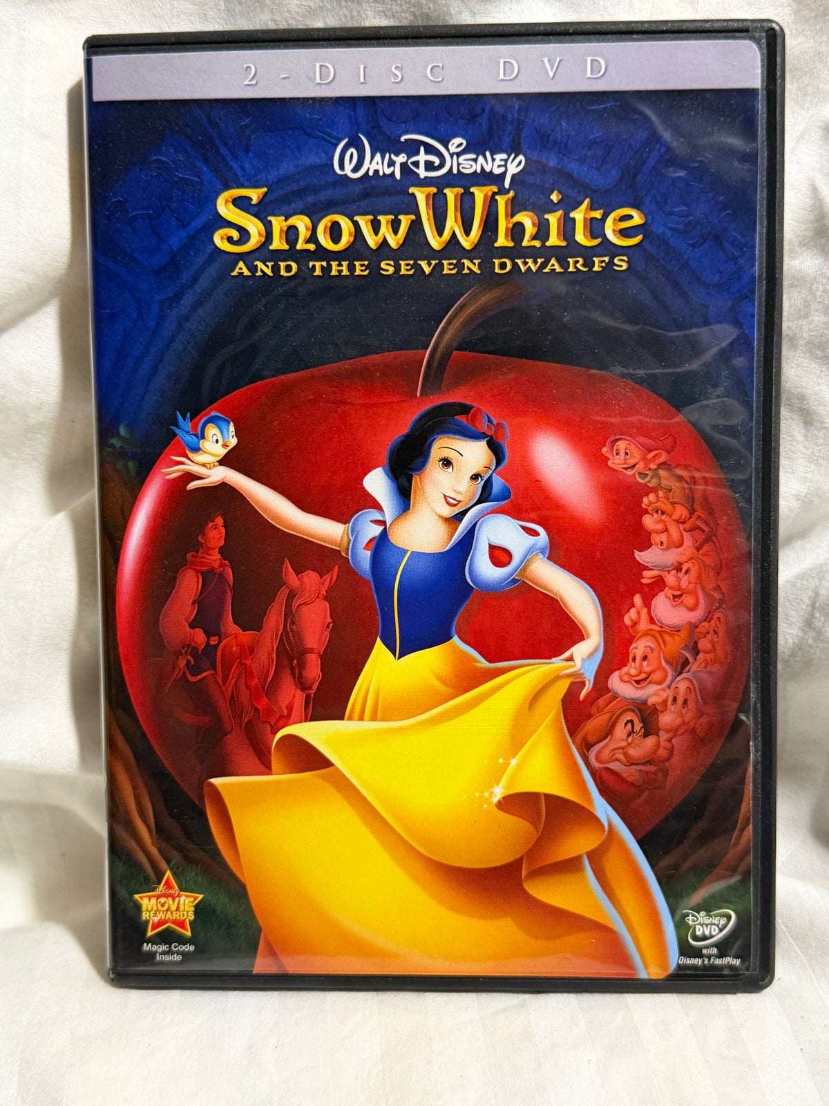 Disney Snow White and the Seven Dwarfs 2-Disc DVD Set